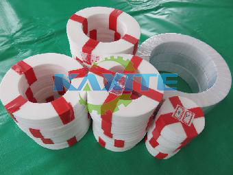 PTFE Gasket e faʻatulagaina e le Vitemnam customer, faatoa saunia, ma faʻatali mo le teuina